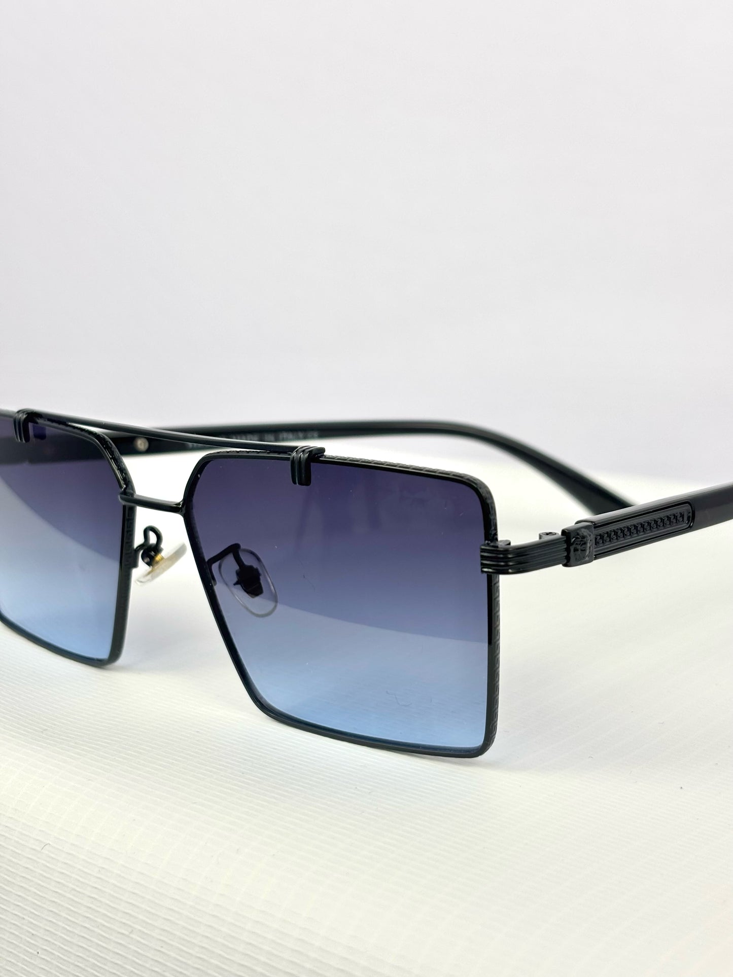 THE LUXURY SYLISH GLASSES-FL