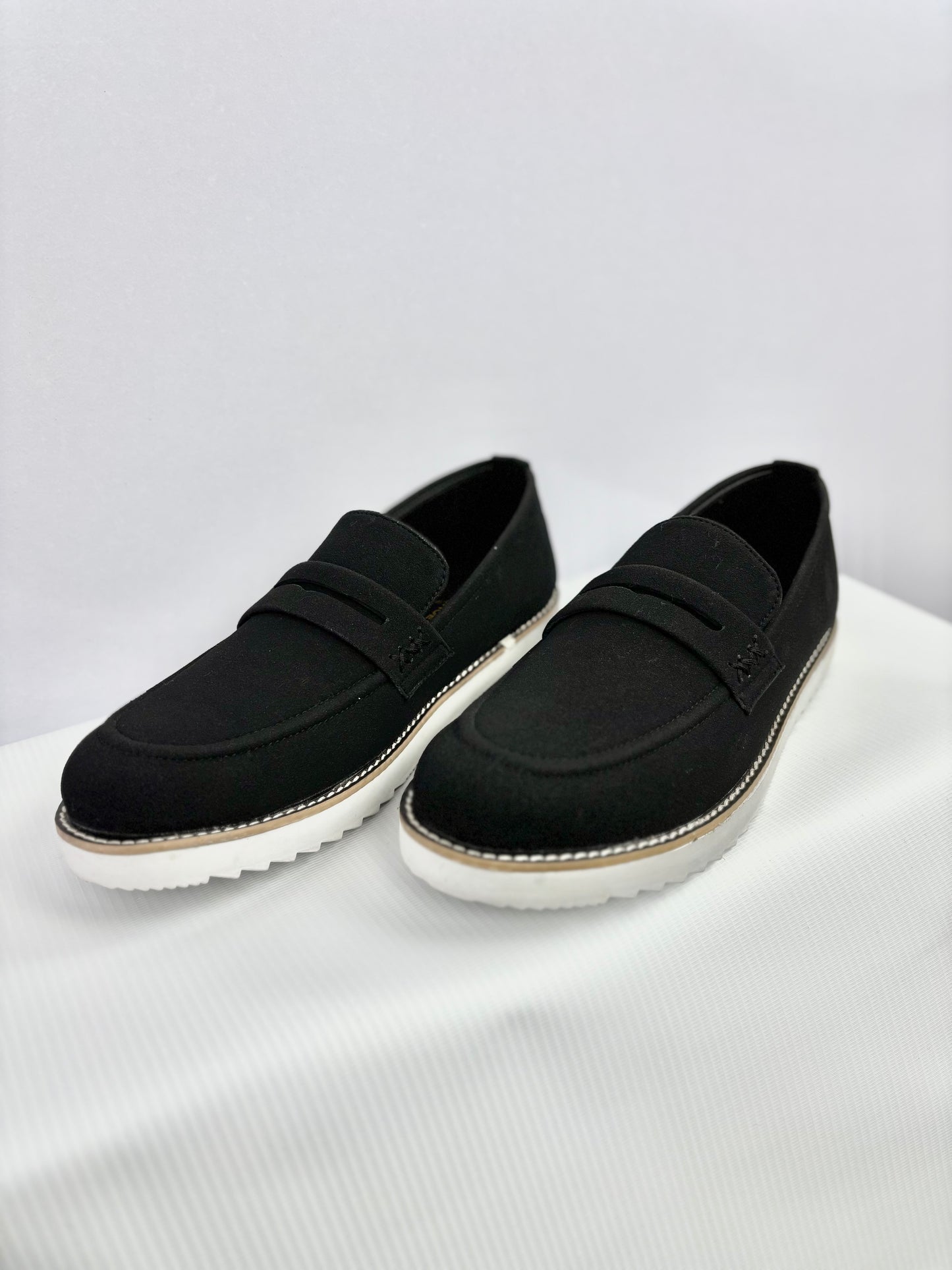 001 BLACK VELVET SUEDE SHOES-FL
