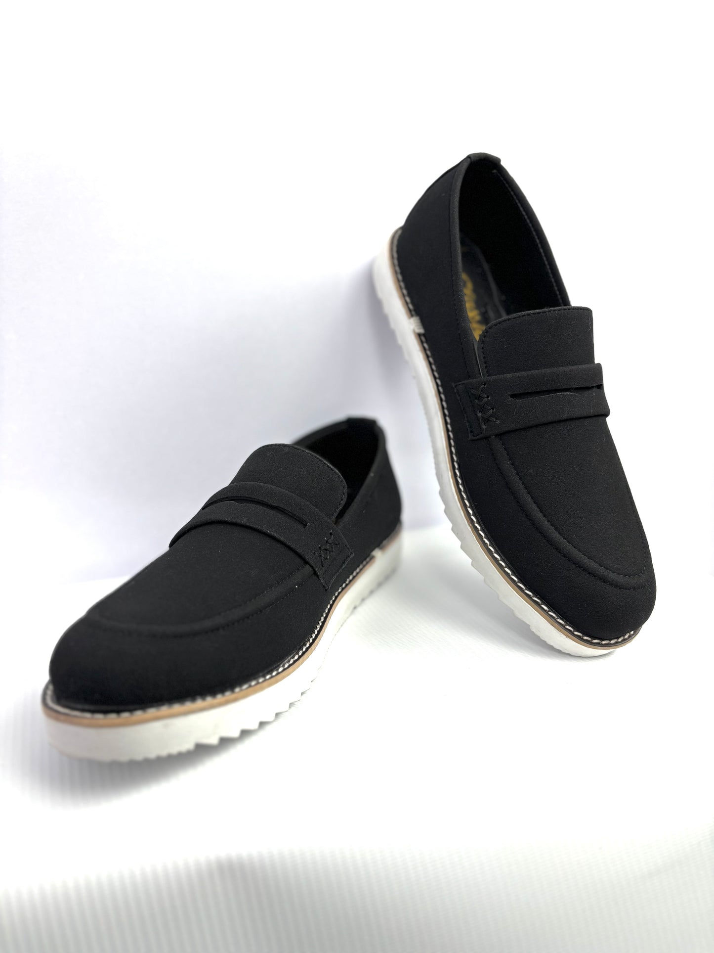 001 BLACK VELVET SUEDE SHOES-FL