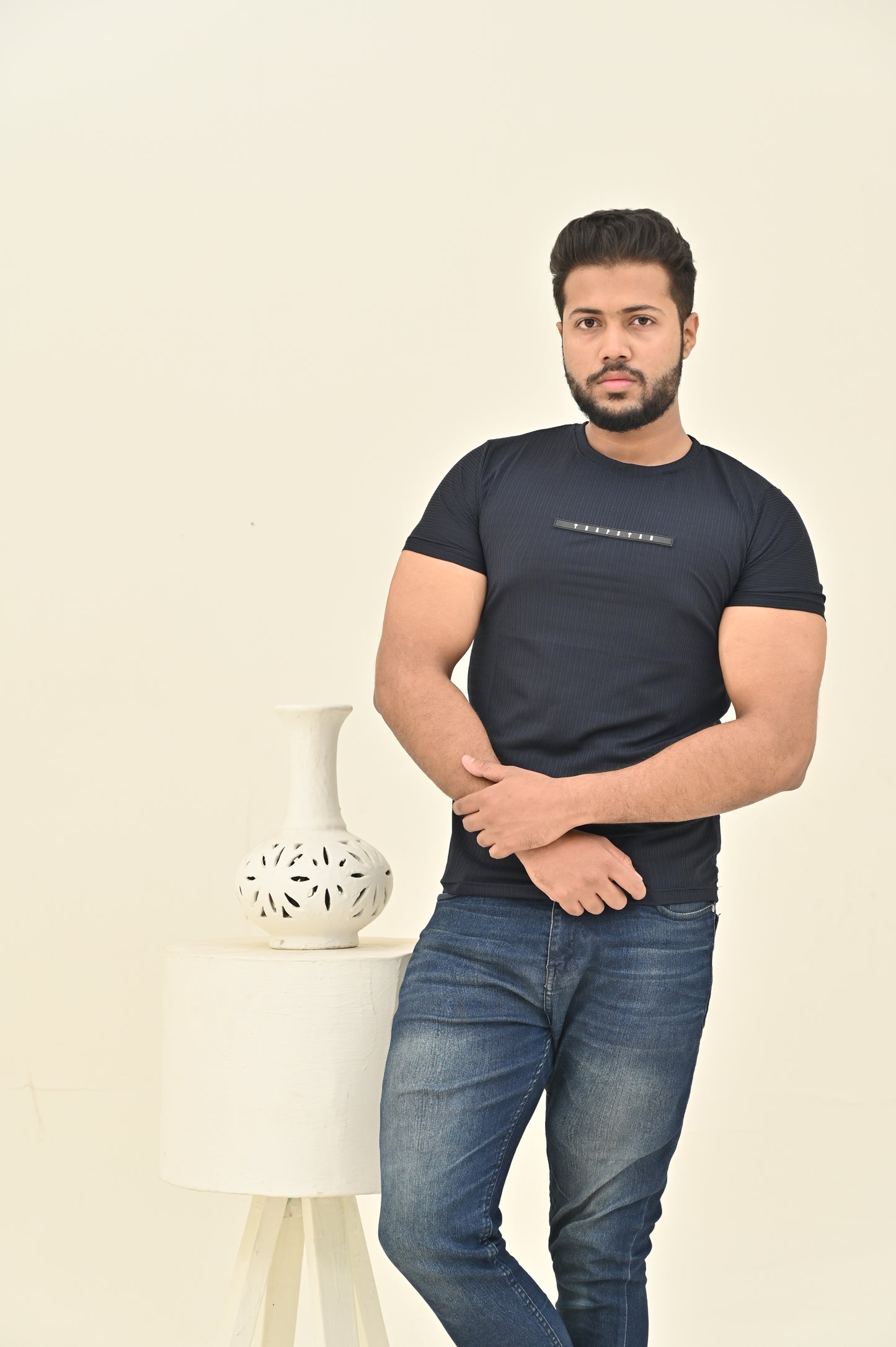 THE TEXTURED SHIRT-NAVY