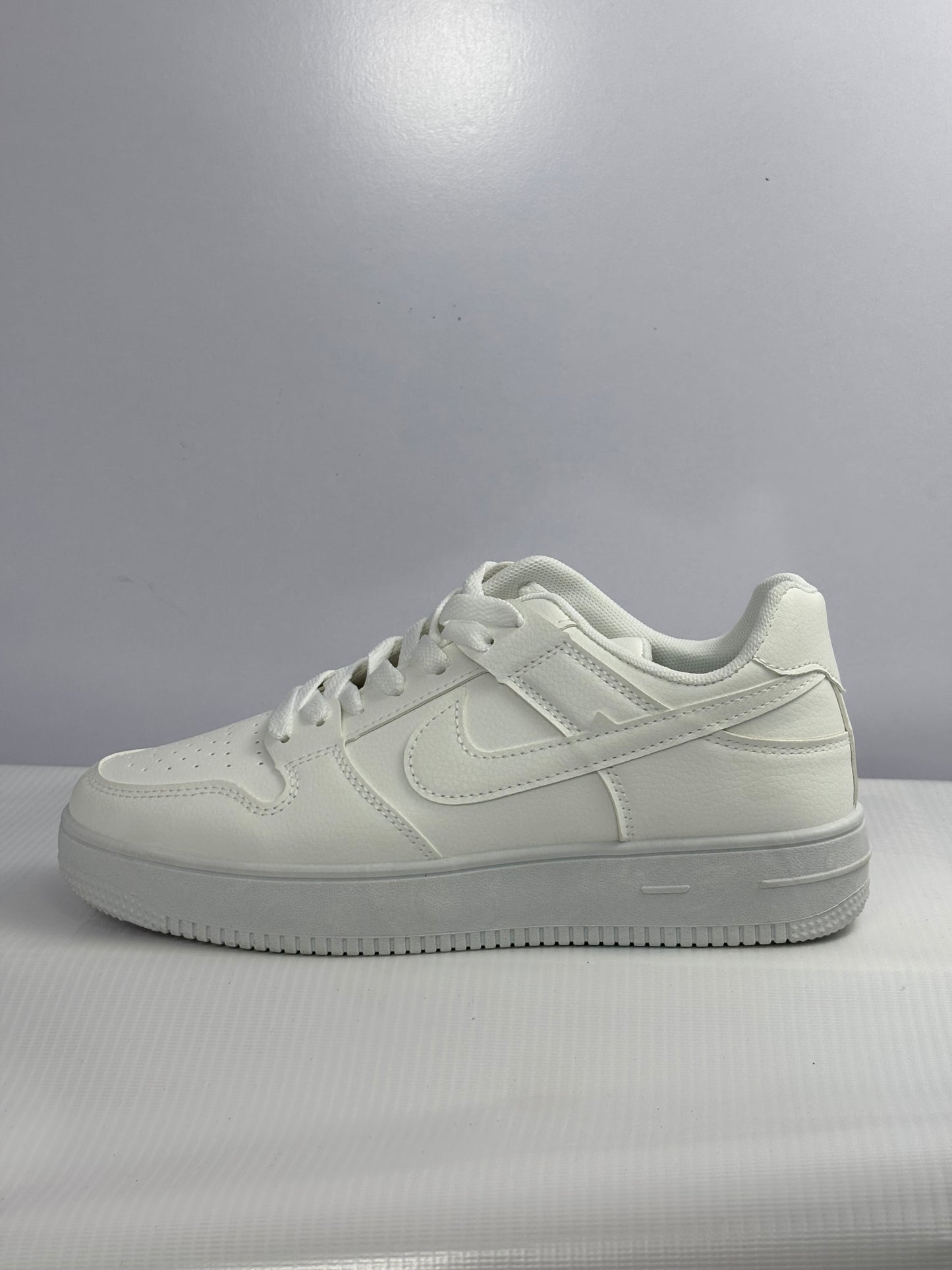 0024 SOFI SOFT & TRENDY SHOES-WHITE