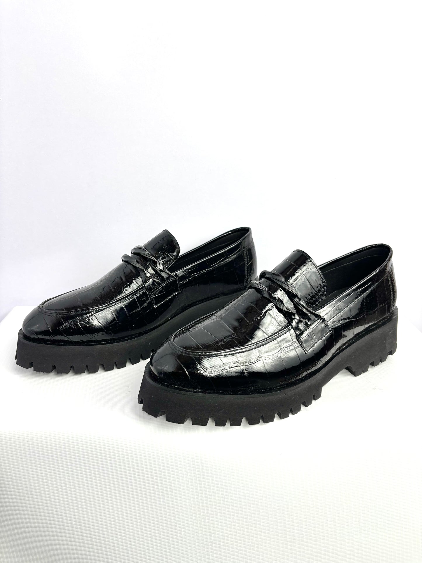 008 BLACK CROCODILE SHINER SHOES-FL
