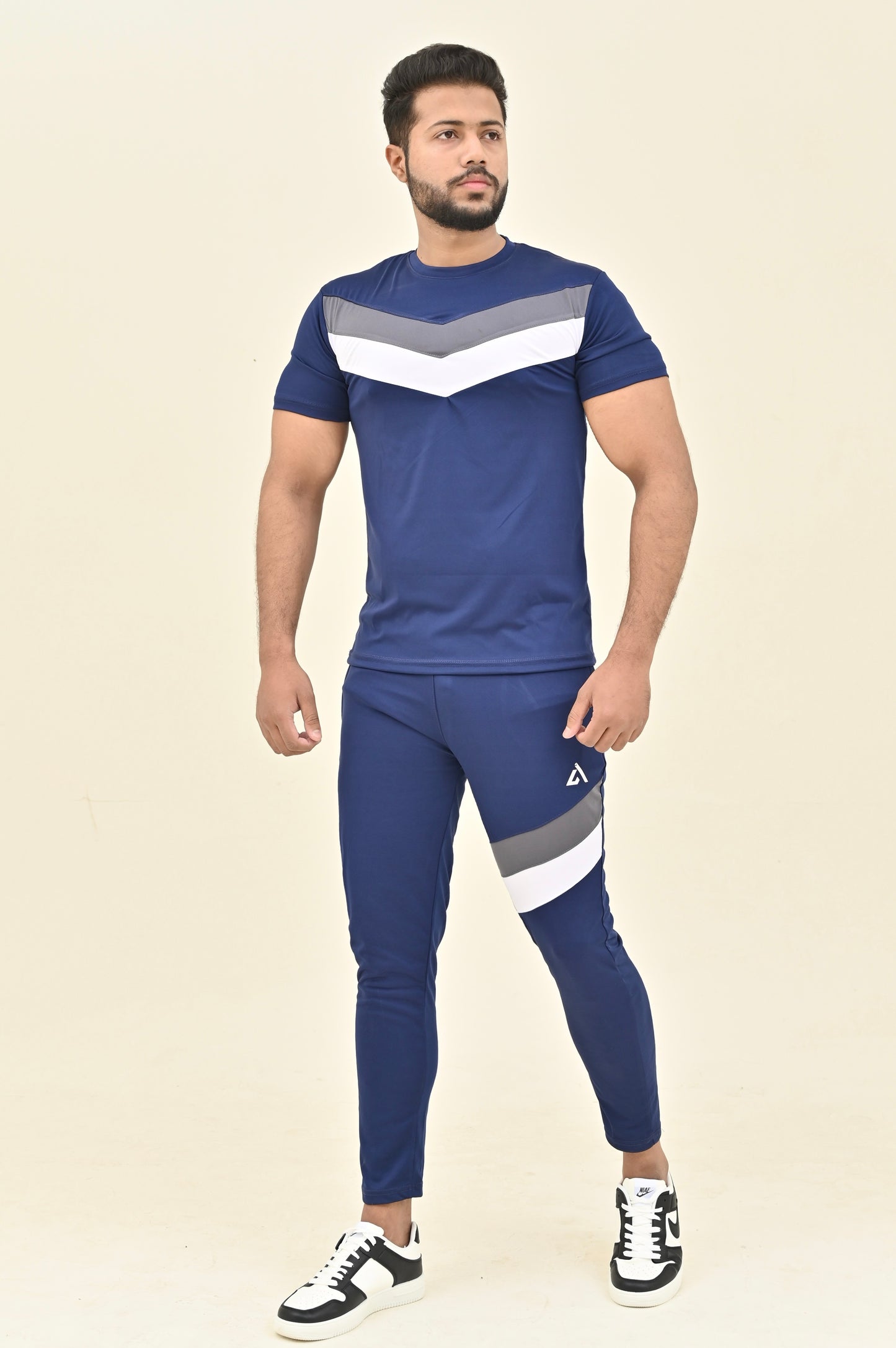 THE ACTIVE-MAX TRACKSUIT-NAVY BLUE