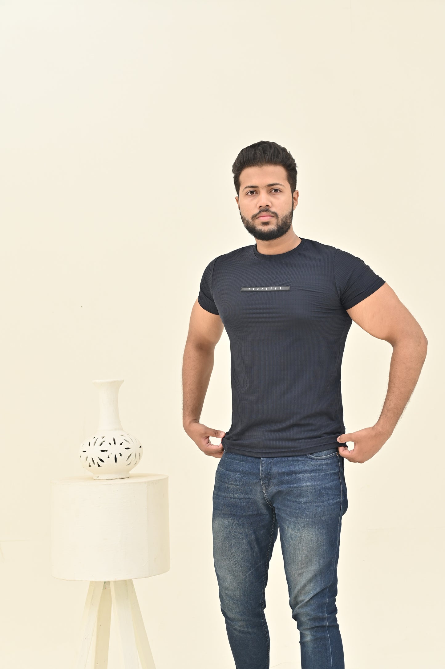 THE TEXTURED SHIRT-NAVY