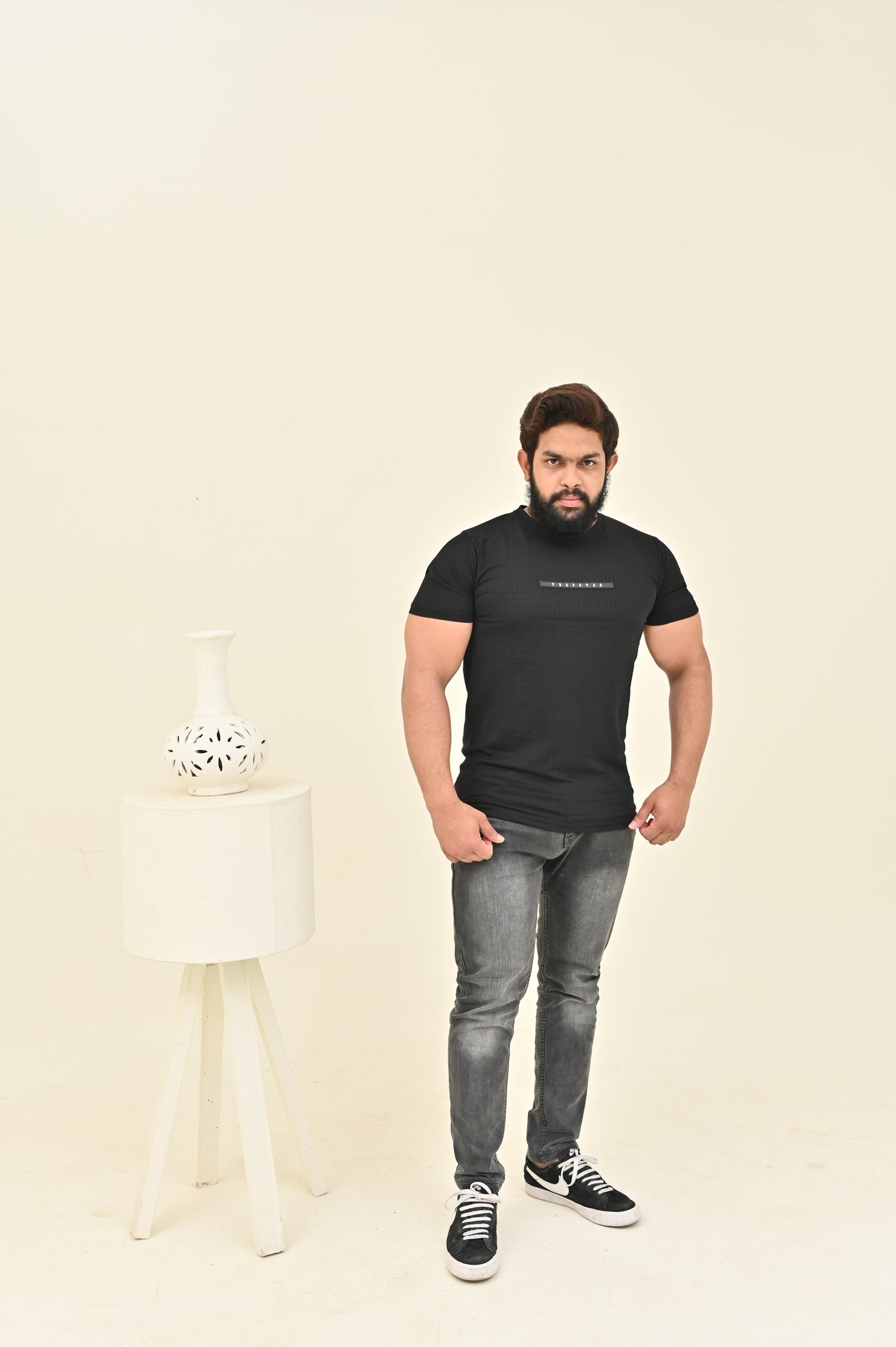 THE TEXTURED SHIRT-BLACK