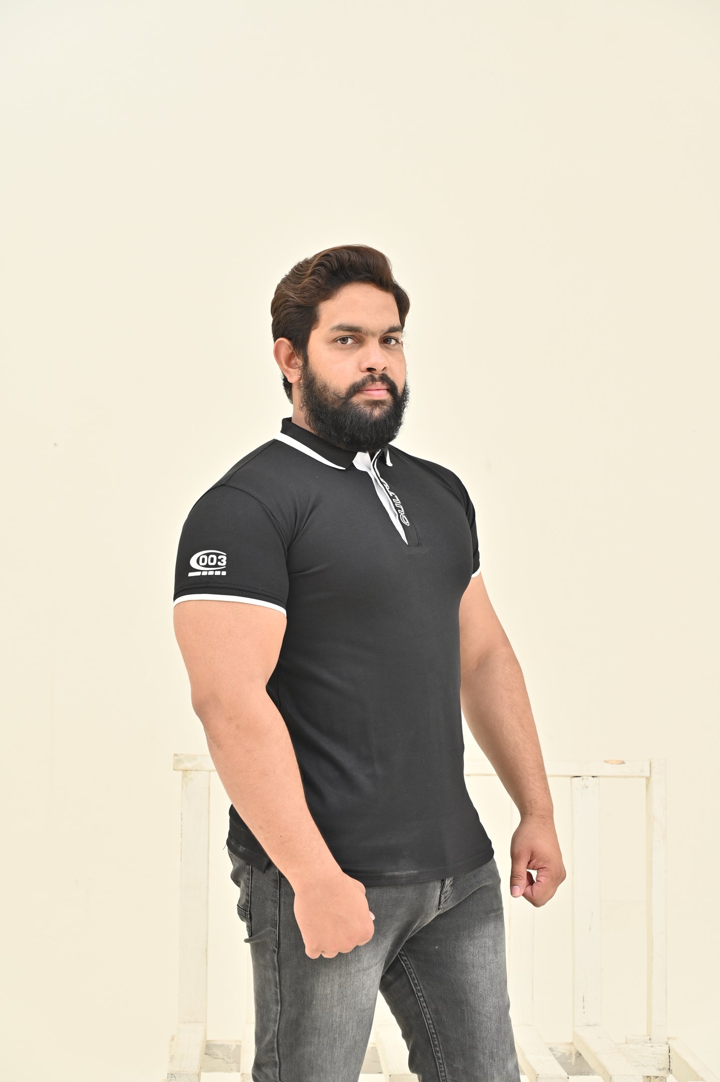THE RE-FINED KNIT POLO-BLACK