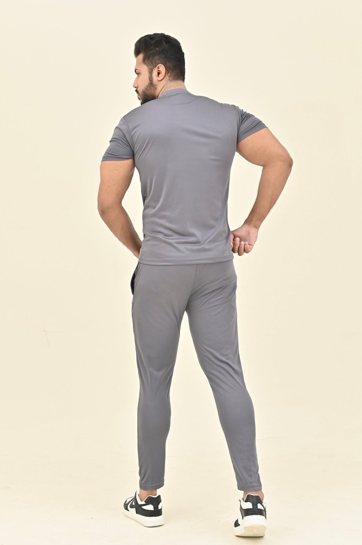 THE ACTIVE-MAX TRACKSUIT-GRAY