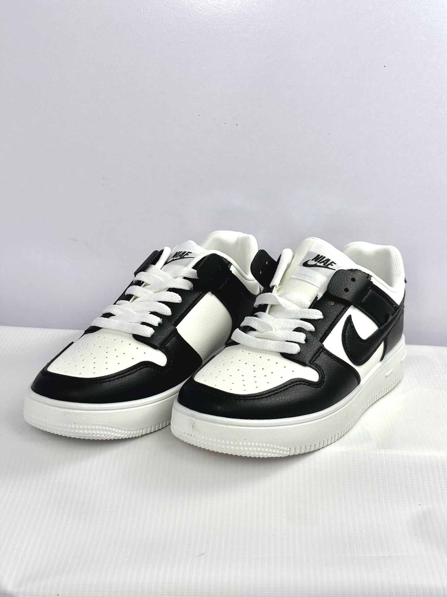 0025 SOFI SOFT & TRENDY SHOES-BLACK