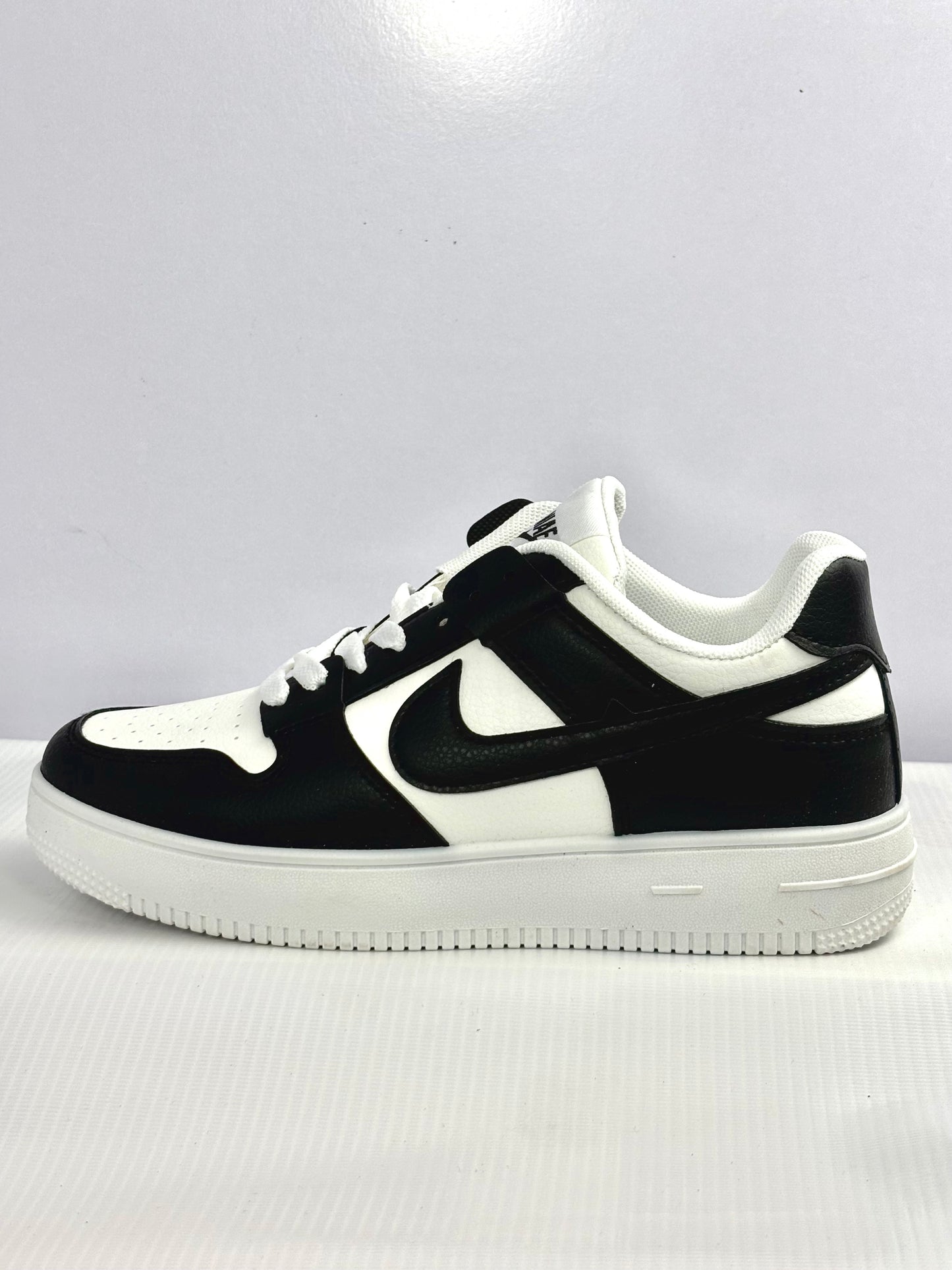 0025 SOFI SOFT & TRENDY SHOES-BLACK