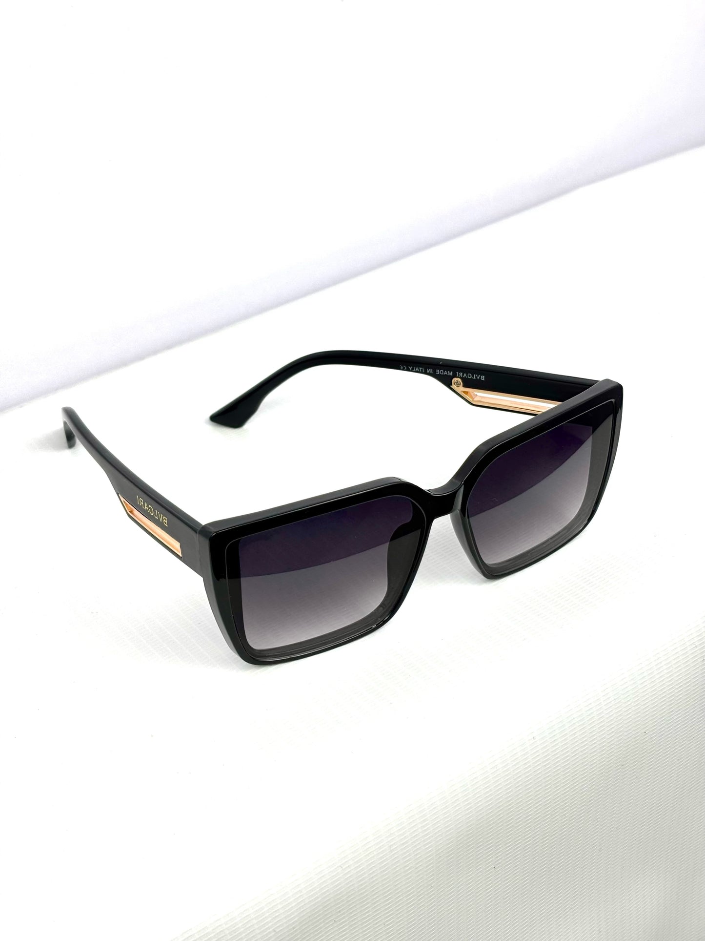 THE UNIQUE FASHION GLASSES-FL
